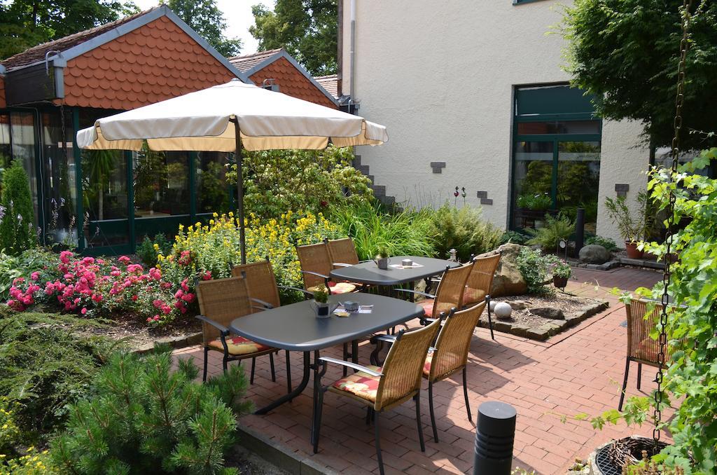 velcrea Hotel Willebadessen Exterior foto